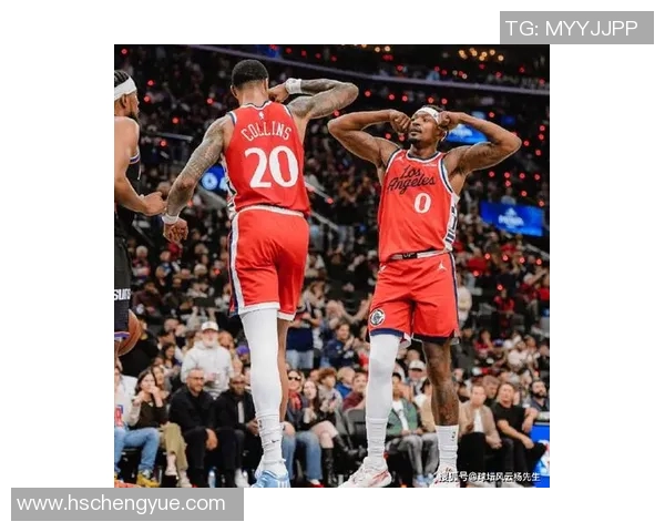 太阳战胜快船送对手四连败布克表现出色接近三双闪耀洛杉矶